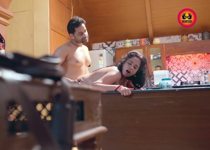 Bima Babu S01E05 2023 Hunters Originals Hindi Hot Web Series