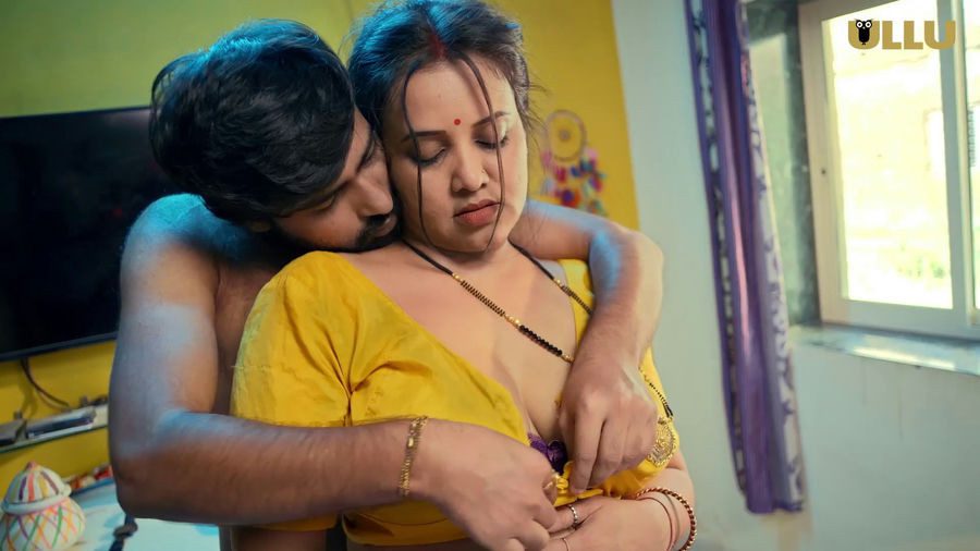 Anari Part 1 2023 Ullu Originals Hindi Porn Web Series