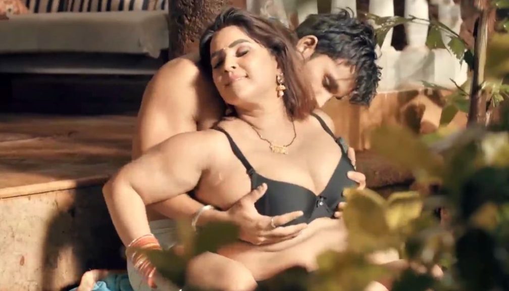 Do Khajur 2025 Makhan App Hindi Porn Web Series Episode 2