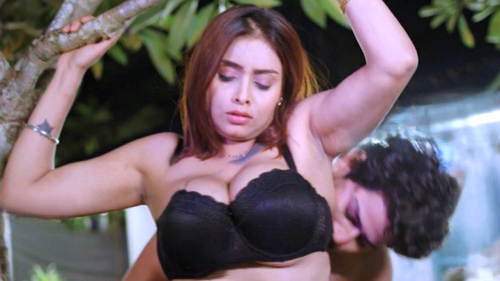 Jalta Badan 2026 AkkuOTT Hindi Hot Web Series Episode 4